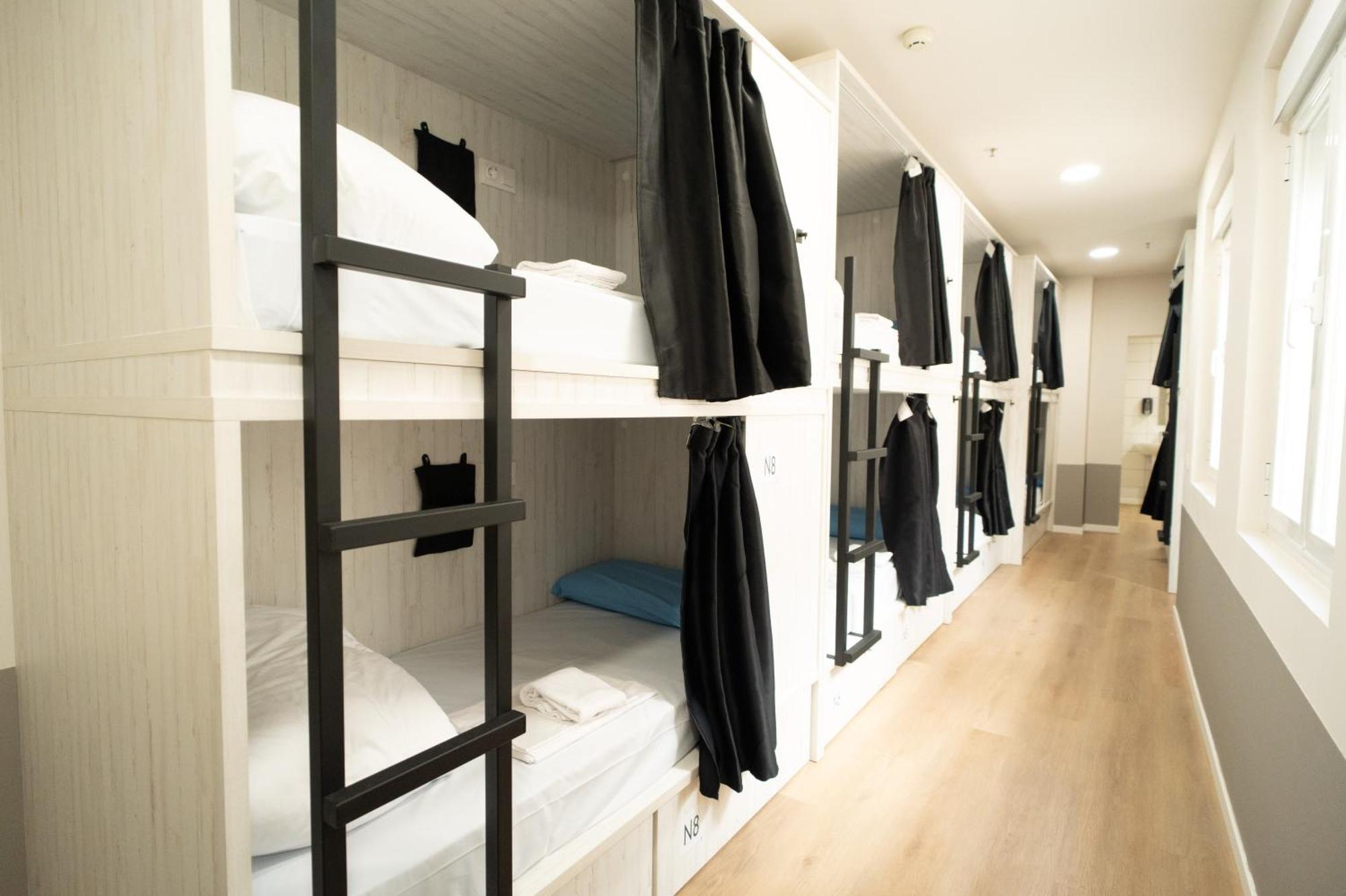 Adventure Hostel Madrid Extérieur photo